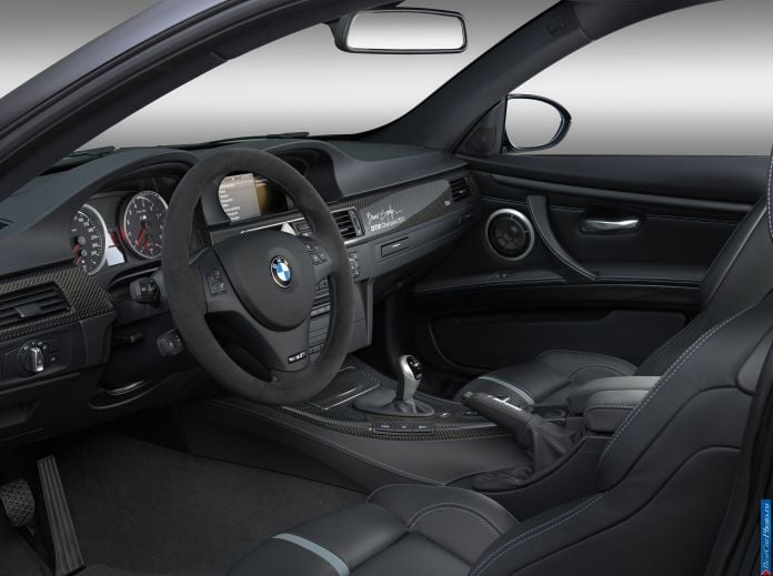 2012 BMW 3-series M DTM Champion Edition - фотография 6 из 7 2012 BMW 3-series M DTM Champion Edition - фотография 6 из 7