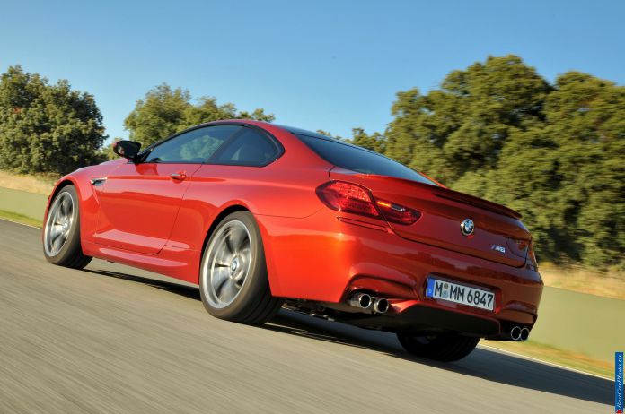 2012 BMW 6-series M Coupe - фотография 20 из 95