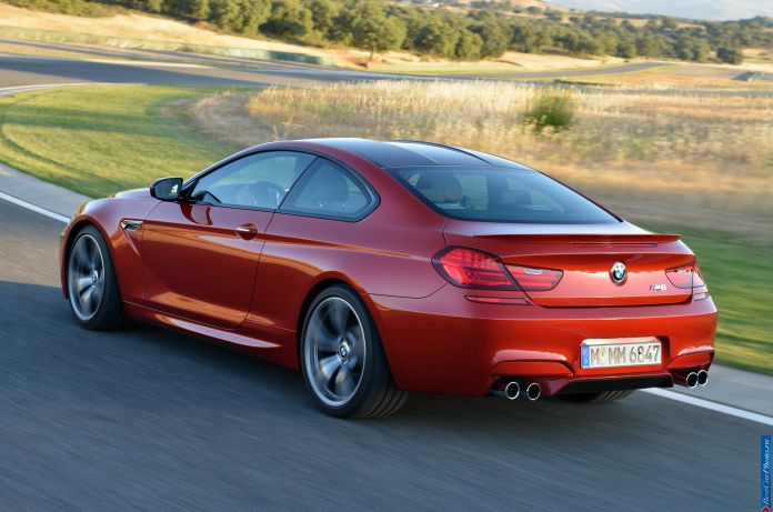 2012 BMW 6-series M Coupe - фотография 22 из 95 2012 BMW 6-series M Coupe - фотография 22 из 95