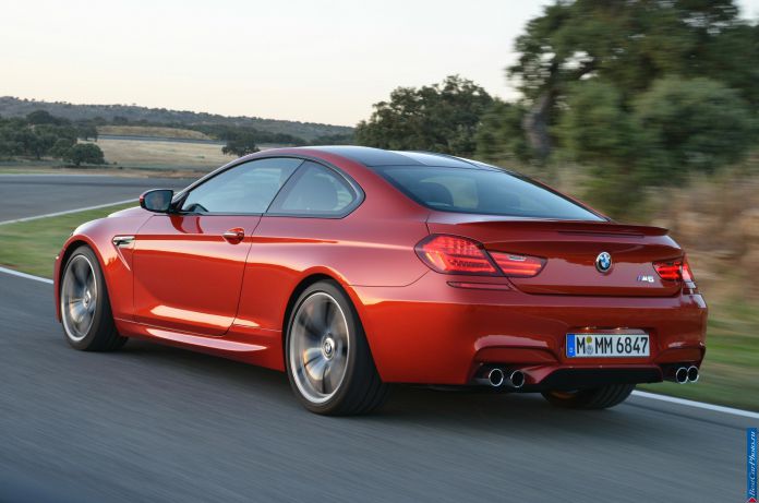 2012 BMW 6-series M Coupe - фотография 39 из 95 2012 BMW 6-series M Coupe - фотография 39 из 95