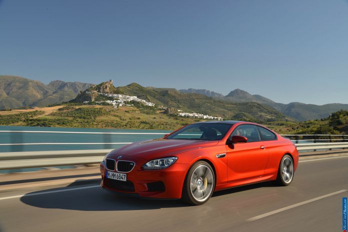 2012 BMW 6-series M Coupe - фотография 48 из 95