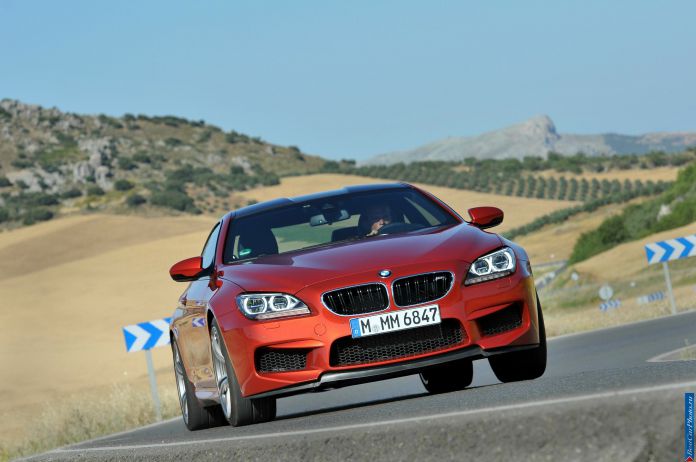 2012 BMW 6-series M Coupe - фотография 51 из 95 2012 BMW 6-series M Coupe - фотография 51 из 95