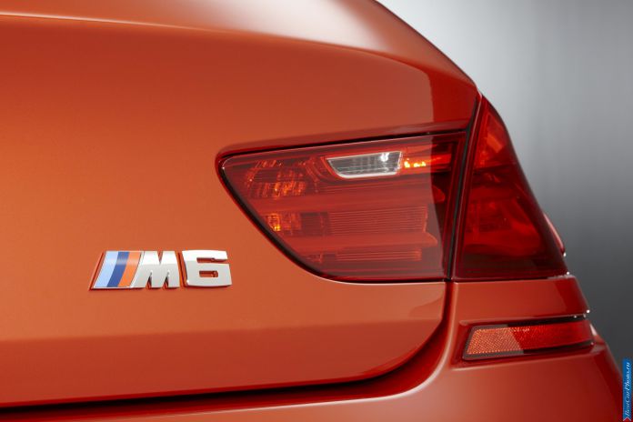 2012 BMW 6-series M Coupe - фотография 72 из 95