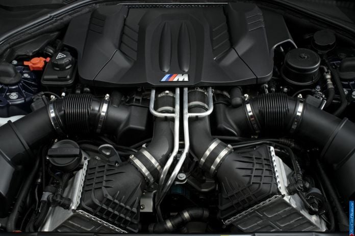 2012 BMW 6-series M Coupe - фотография 84 из 95