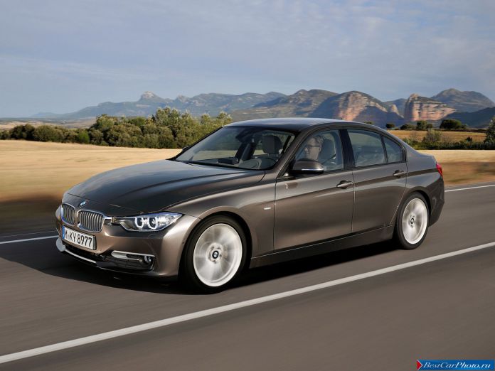 2013 BMW 3-series Sedan - фотография 10 из 53