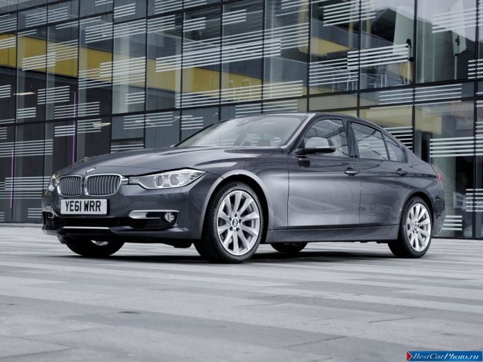 2013 BMW 3-series Sedan - фотография 28 из 53
