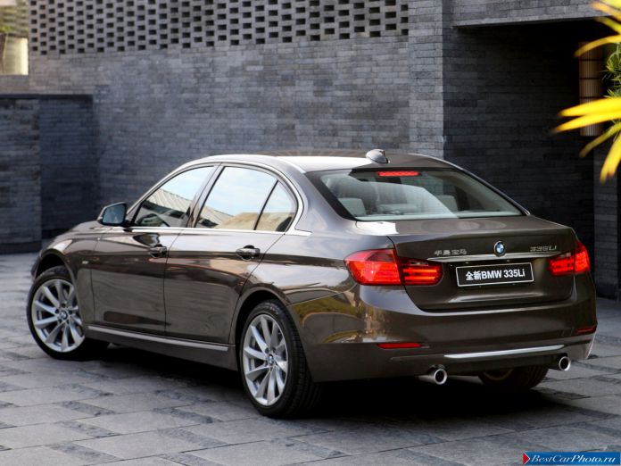 2013 BMW 3-series Sedan - фотография 39 из 53