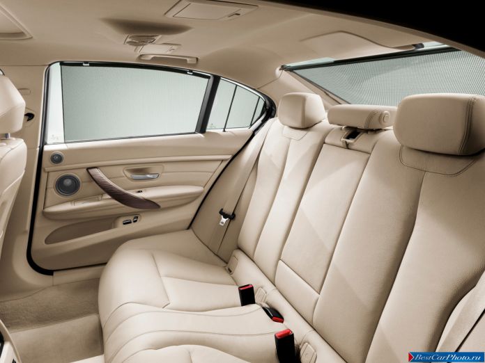 2013 BMW 3-series Sedan - фотография 51 из 53