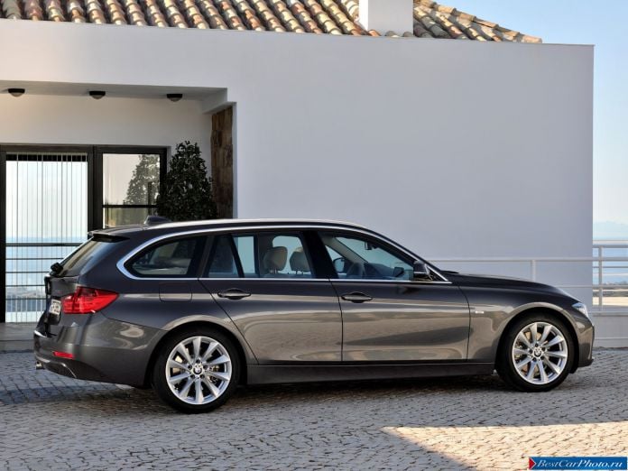 2013 BMW 3-series Touring - фотография 2 из 30