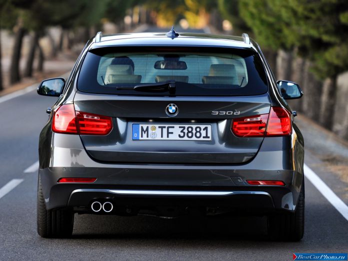 2013 BMW 3-series Touring - фотография 12 из 30