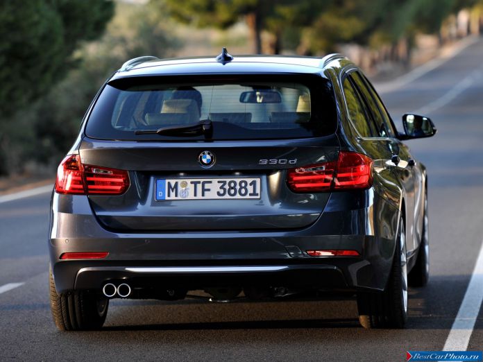 2013 BMW 3-series Touring - фотография 23 из 30