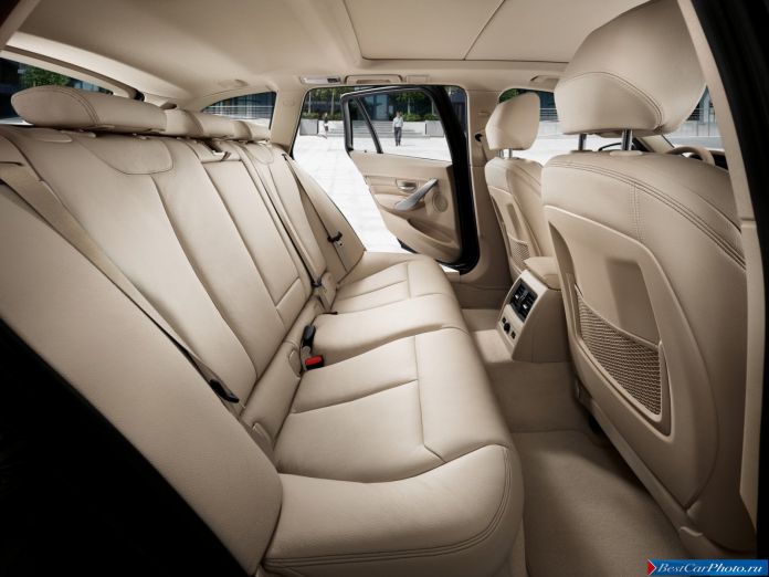2013 BMW 3-series Touring - фотография 27 из 30
