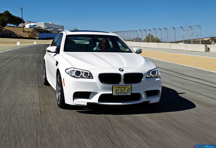 2013 BMW 5-series M Sedan US Version - фотография 2 из 67 2013 BMW 5-series M Sedan US Version - фотография 2 из 67
