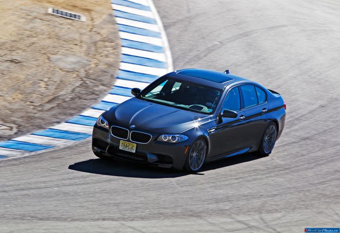 2013 BMW 5-series M Sedan US Version - фотография 12 из 67 2013 BMW 5-series M Sedan US Version - фотография 12 из 67