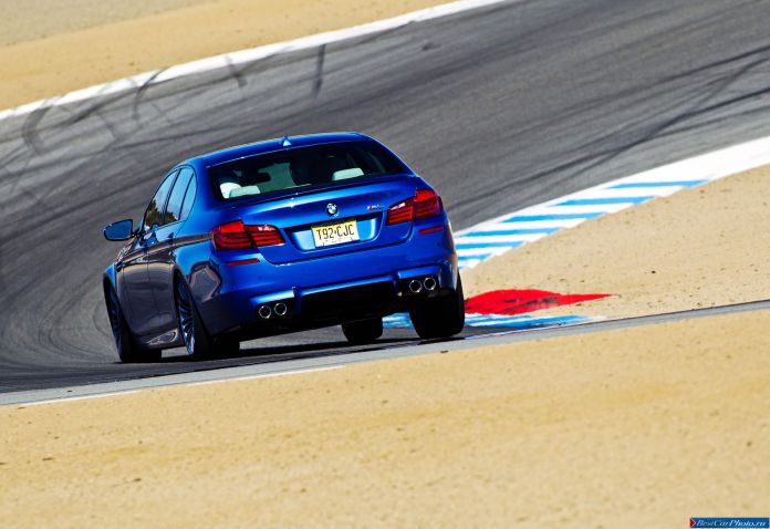 2013 BMW 5-series M Sedan US Version - фотография 21 из 67 2013 BMW 5-series M Sedan US Version - фотография 21 из 67