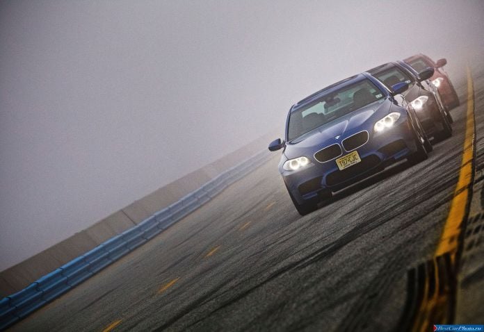 2013 BMW 5-series M Sedan US Version - фотография 47 из 67