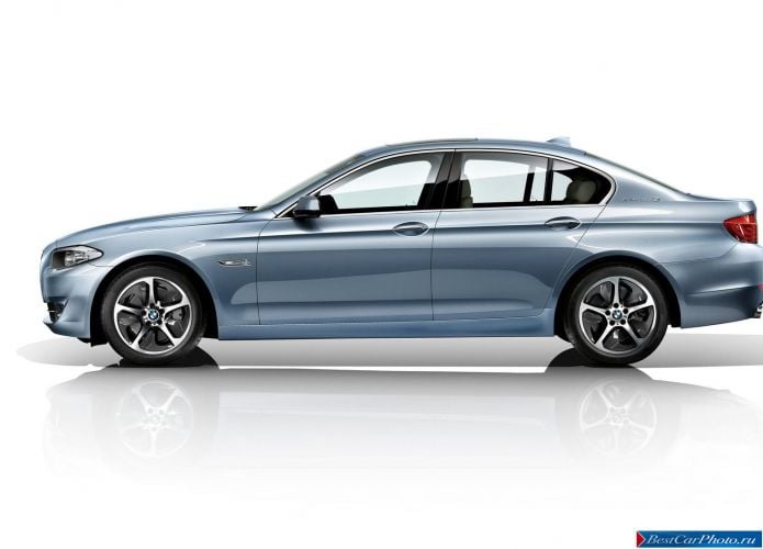 2013 BMW 5-series Sedan ActiveHybrid - фотография 2 из 143 2013 BMW 5-series Sedan ActiveHybrid - фотография 2 из 143
