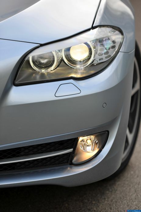 2013 BMW 5-series Sedan ActiveHybrid - фотография 6 из 143