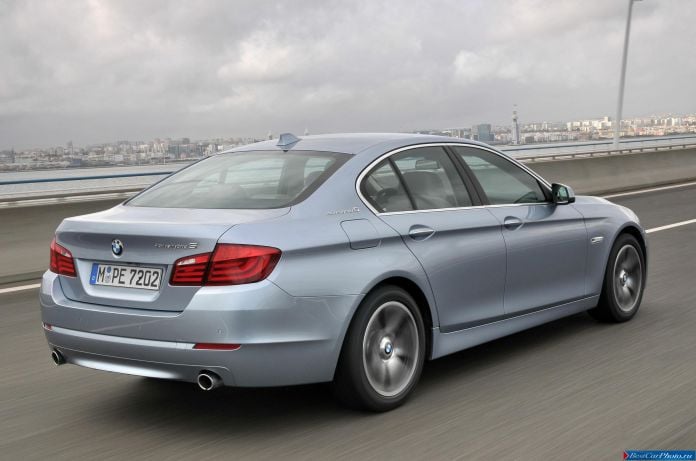 2013 BMW 5-series Sedan ActiveHybrid - фотография 21 из 143 2013 BMW 5-series Sedan ActiveHybrid - фотография 21 из 143
