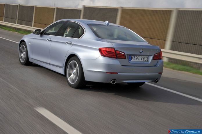 2013 BMW 5-series Sedan ActiveHybrid - фотография 29 из 143 2013 BMW 5-series Sedan ActiveHybrid - фотография 29 из 143