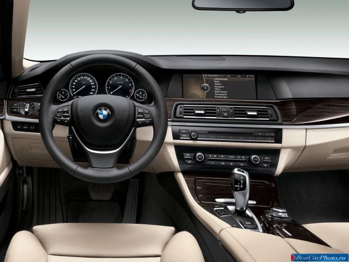 2013 BMW 5-series Sedan ActiveHybrid - фотография 39 из 143 2013 BMW 5-series Sedan ActiveHybrid - фотография 39 из 143