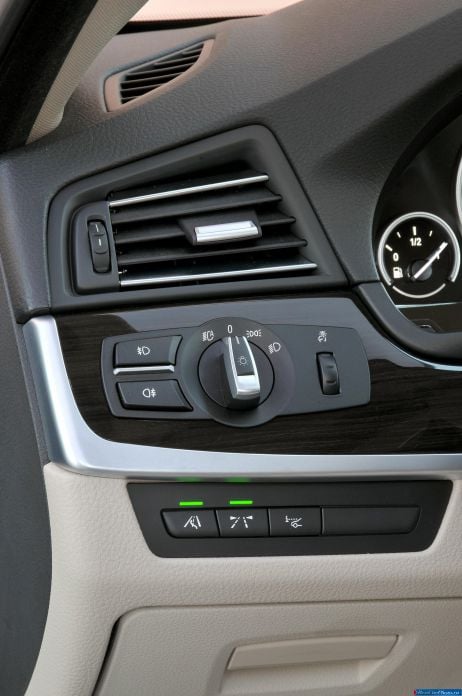 2013 BMW 5-series Sedan ActiveHybrid - фотография 56 из 143 2013 BMW 5-series Sedan ActiveHybrid - фотография 56 из 143