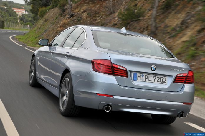 2013 BMW 5-series Sedan ActiveHybrid - фотография 84 из 143 2013 BMW 5-series Sedan ActiveHybrid - фотография 84 из 143