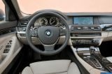 bmw_2013_5-series_sedan_activehybrid_094.jpg