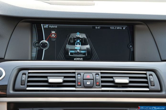 2013 BMW 5-series Sedan ActiveHybrid - фотография 112 из 143 2013 BMW 5-series Sedan ActiveHybrid - фотография 112 из 143
