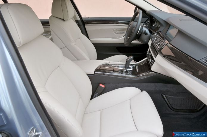 2013 BMW 5-series Sedan ActiveHybrid - фотография 123 из 143 2013 BMW 5-series Sedan ActiveHybrid - фотография 123 из 143