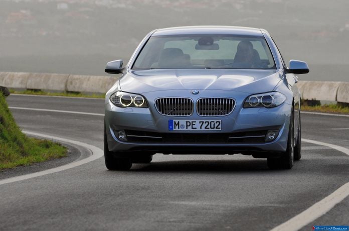 2013 BMW 5-series Sedan ActiveHybrid - фотография 139 из 143 2013 BMW 5-series Sedan ActiveHybrid - фотография 139 из 143