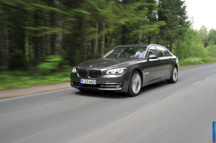 2013 BMW 7-series - фотография 36 из 190 2013 BMW 7-series - фотография 36 из 190