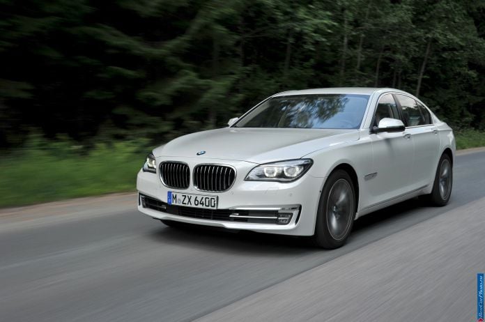 2013 BMW 7-series - фотография 37 из 190 2013 BMW 7-series - фотография 37 из 190