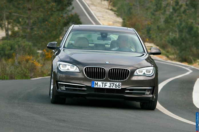 2013 BMW 7-series - фотография 45 из 190 2013 BMW 7-series - фотография 45 из 190