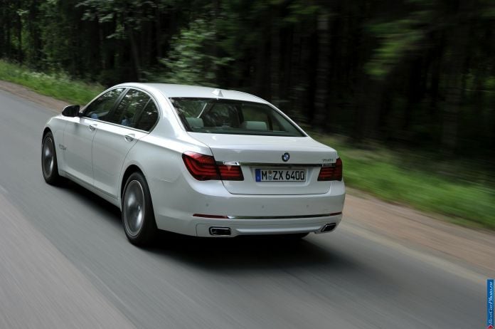 2013 BMW 7-series - фотография 51 из 190 2013 BMW 7-series - фотография 51 из 190