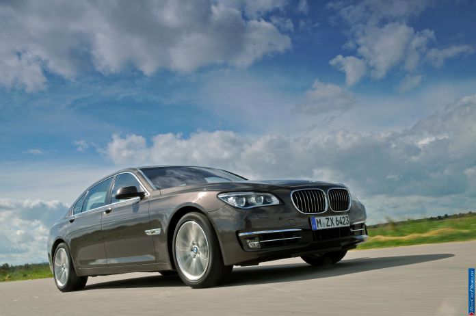 2013 BMW 7-series - фотография 57 из 190 2013 BMW 7-series - фотография 57 из 190