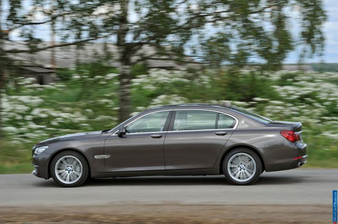 2013 BMW 7-series - фотография 65 из 190 2013 BMW 7-series - фотография 65 из 190