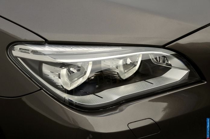 2013 BMW 7-series - фотография 112 из 190 2013 BMW 7-series - фотография 112 из 190