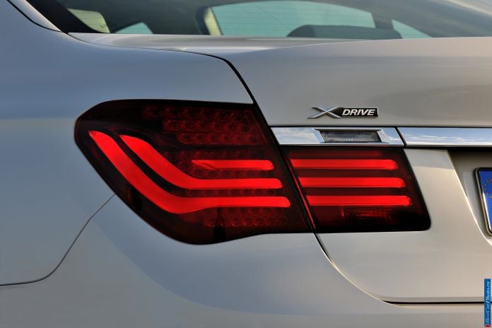 2013 BMW 7-series - фотография 126 из 190 2013 BMW 7-series - фотография 126 из 190