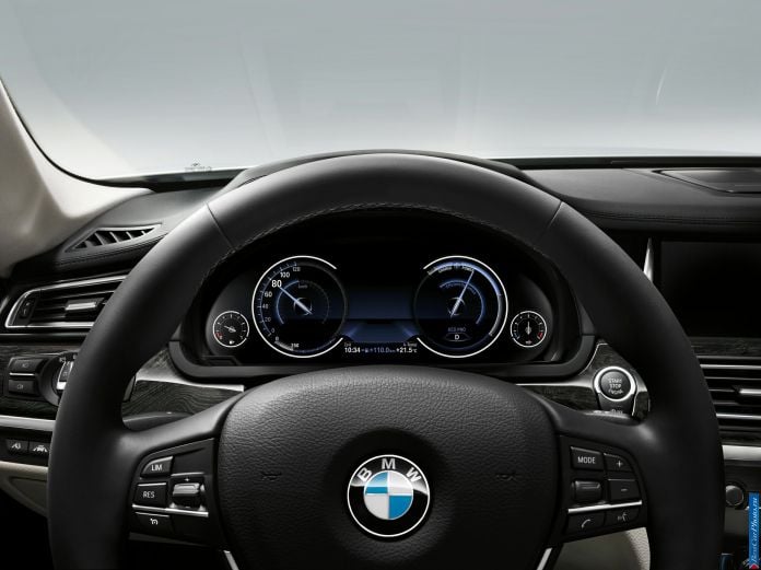 2013 BMW 7-series - фотография 161 из 190 2013 BMW 7-series - фотография 161 из 190