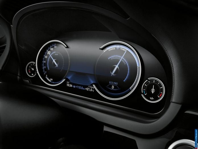 2013 BMW 7-series - фотография 165 из 190
