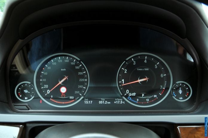 2013 BMW 7-series - фотография 169 из 190 2013 BMW 7-series - фотография 169 из 190