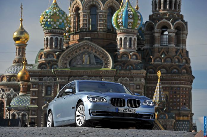 2013 BMW 7-series ActiveHybrid - фотография 3 из 35