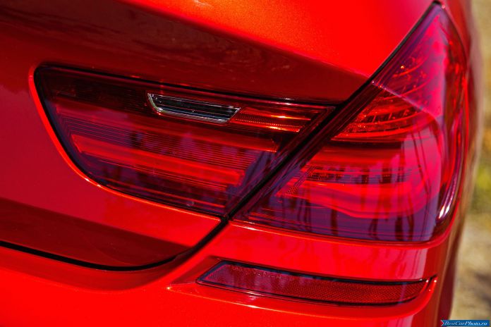 2013 BMW 6-series M Coupe US Version - фотография 66 из 75