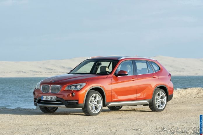 2013 BMW X1 - фотография 4 из 98