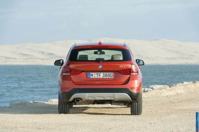 2013 BMW X1 - фотография 10 из 98 2013 BMW X1 - фотография 10 из 98