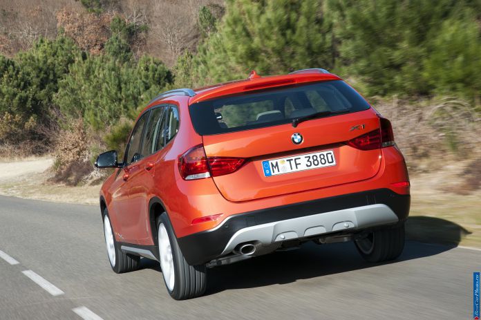 2013 BMW X1 - фотография 18 из 98