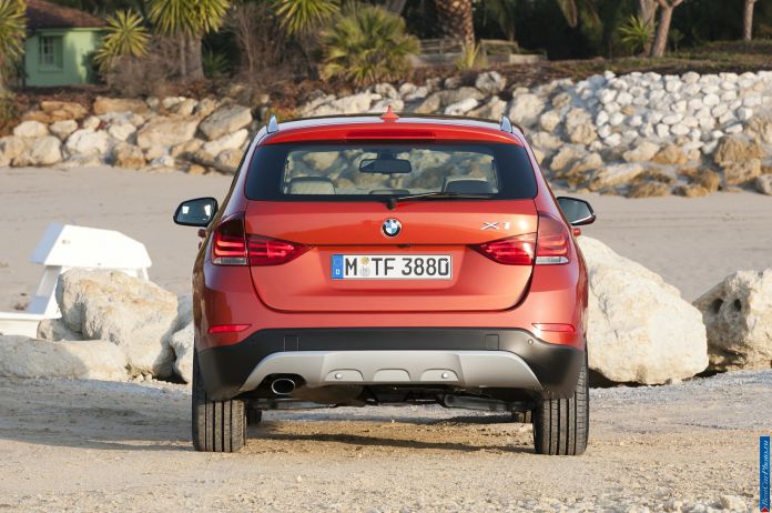 2013 BMW X1 - фотография 34 из 98 2013 BMW X1 - фотография 34 из 98