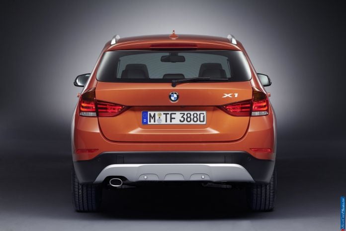 2013 BMW X1 - фотография 60 из 98 2013 BMW X1 - фотография 60 из 98