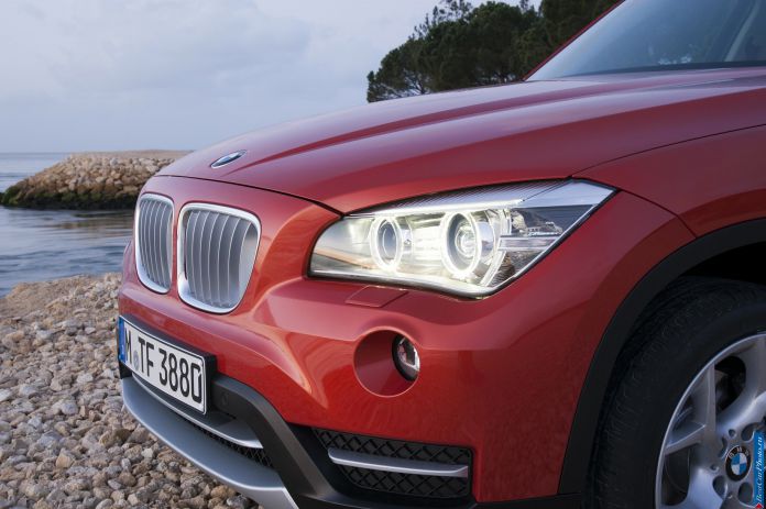 2013 BMW X1 - фотография 66 из 98 2013 BMW X1 - фотография 66 из 98